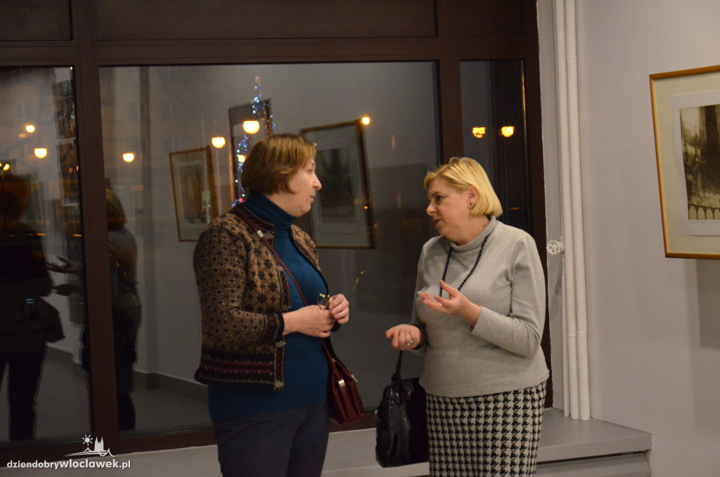 Spotkanie kluratorskie w galerii