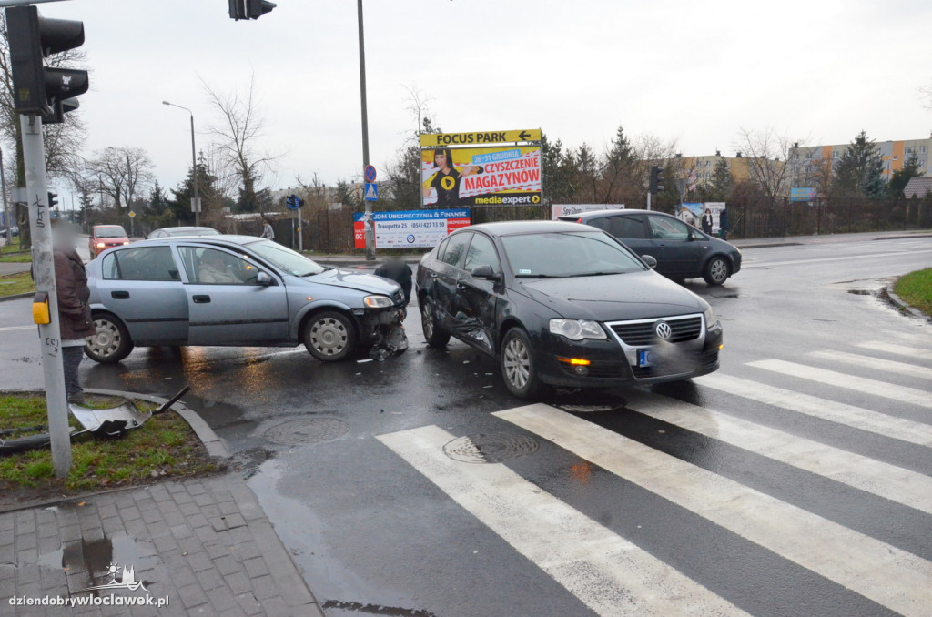 2 auta zderzyły się na Kaliskiej