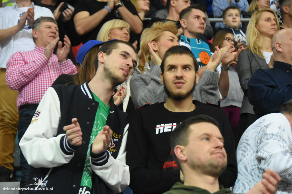 Kibice Anwilu na meczu z Treflem Sopot