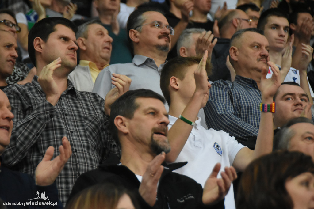 Kibice Anwilu na meczu z Treflem Sopot