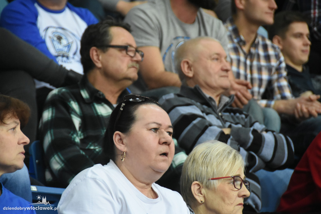 Kibice Anwilu na meczu z Treflem Sopot