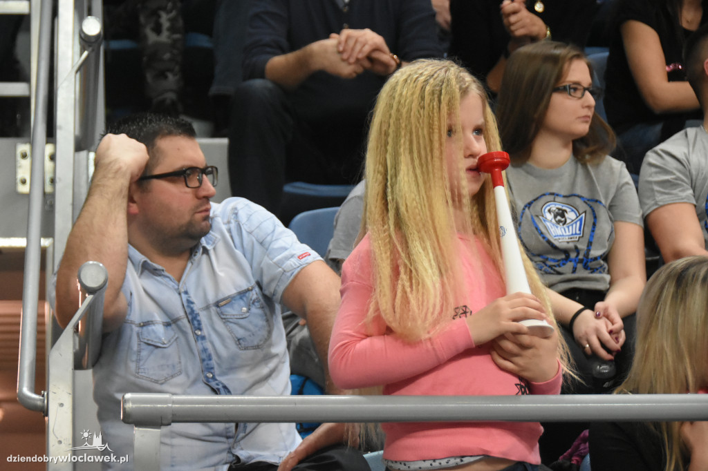 Kibice Anwilu na meczu z Treflem Sopot