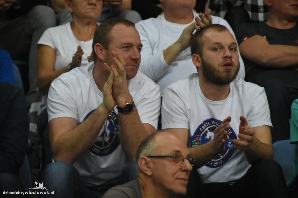 Kibice Anwilu na meczu z Treflem Sopot
