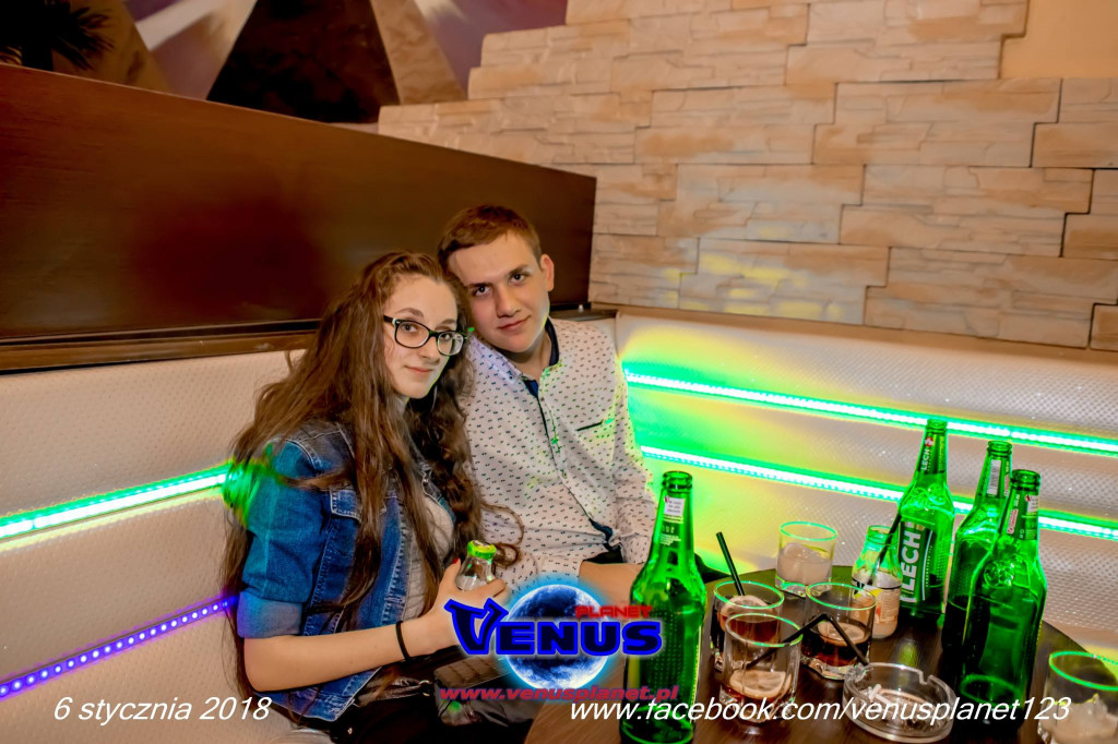 Szalona impreza w klubie Venus