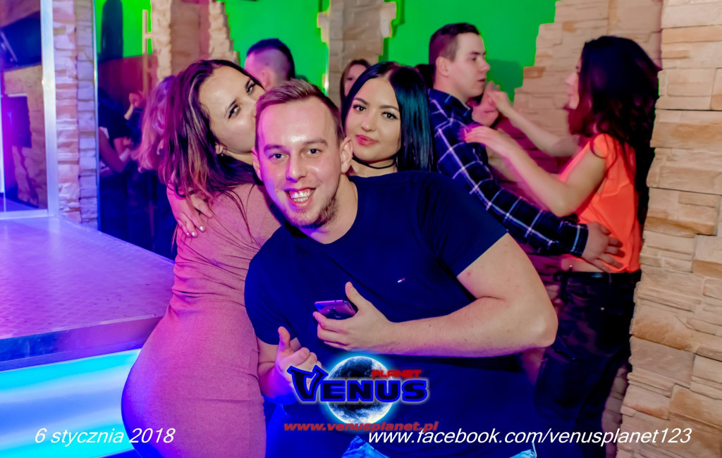 Szalona impreza w klubie Venus