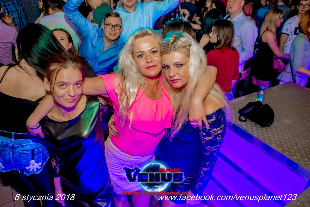 Szalona impreza w klubie Venus