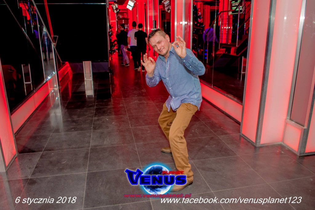 Szalona impreza w klubie Venus
