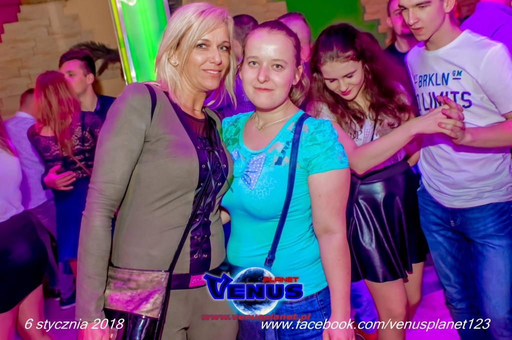 Szalona impreza w klubie Venus