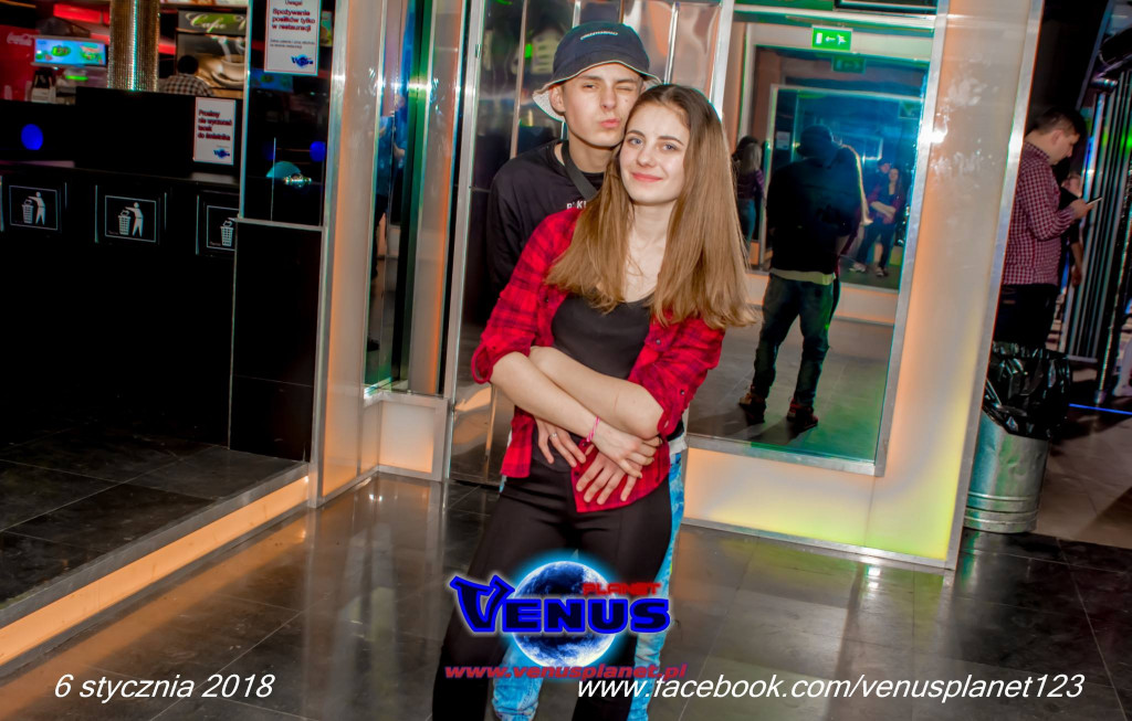 Szalona impreza w klubie Venus