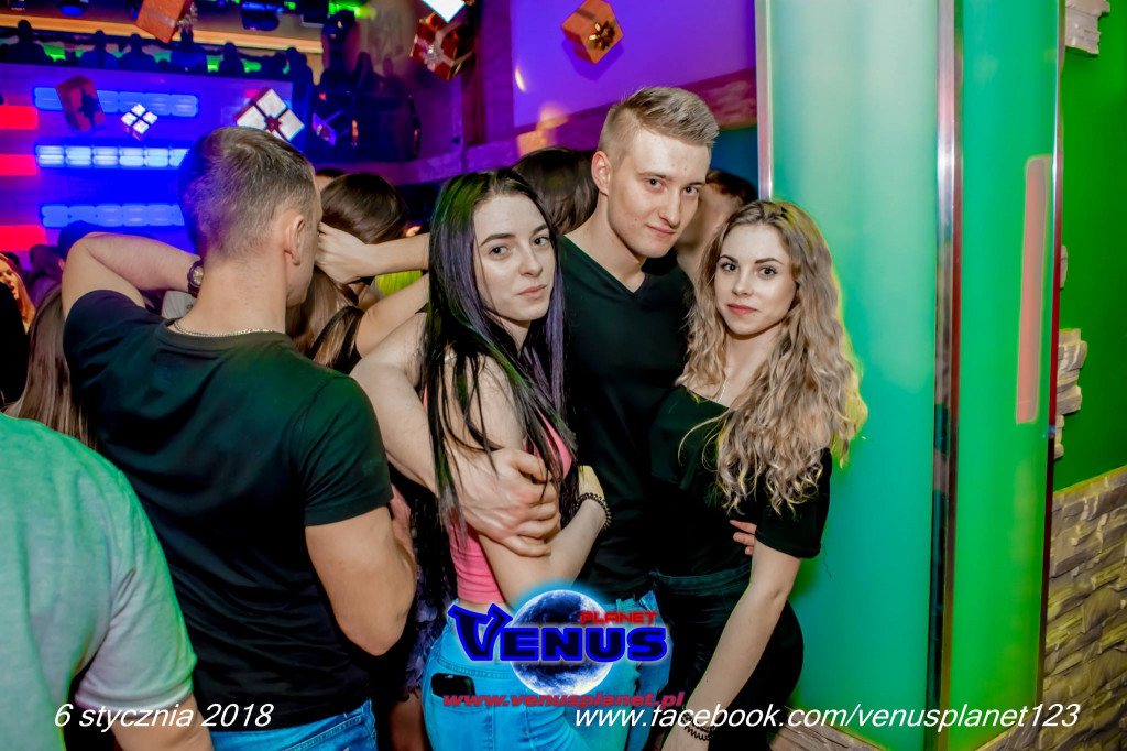 Szalona impreza w klubie Venus