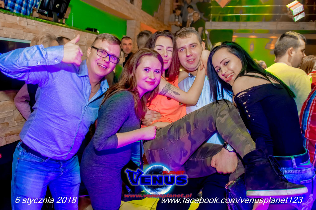 Szalona impreza w klubie Venus