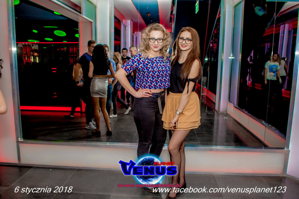 Szalona impreza w klubie Venus