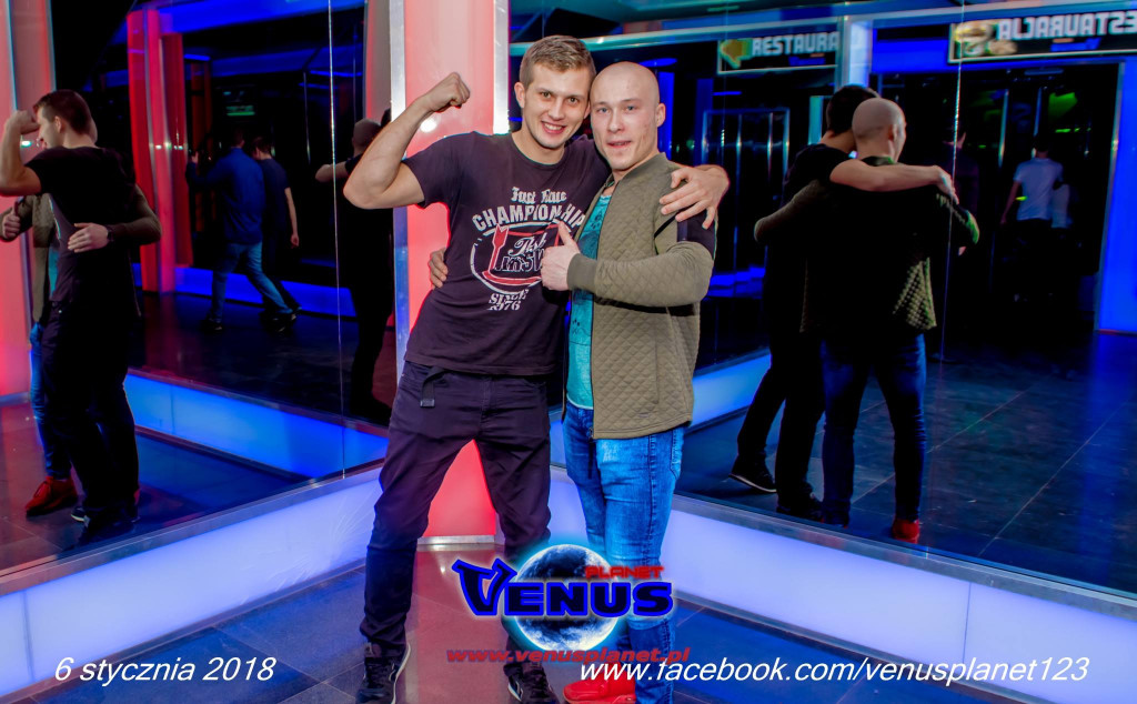 Szalona impreza w klubie Venus