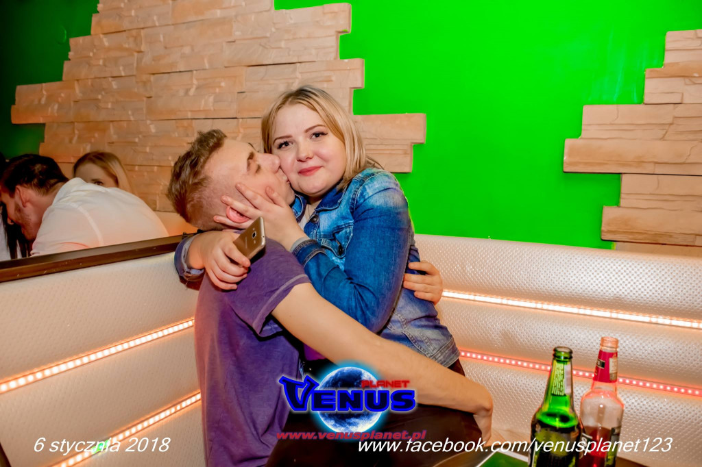 Szalona impreza w klubie Venus