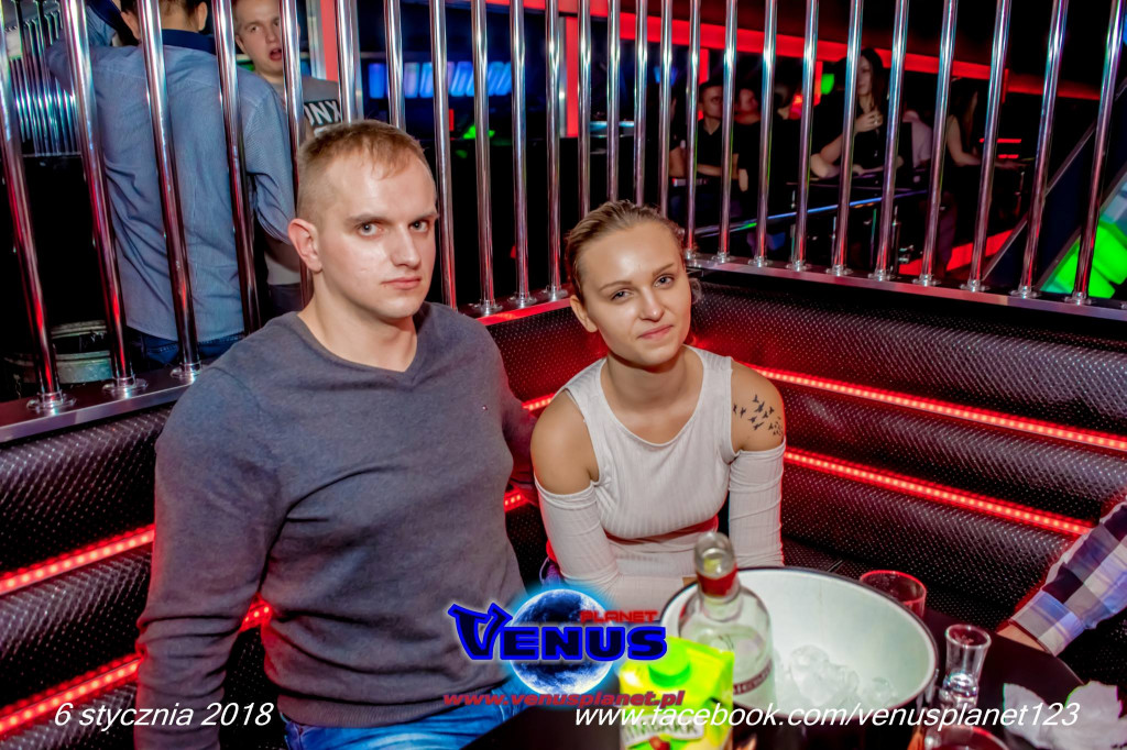 Szalona impreza w klubie Venus