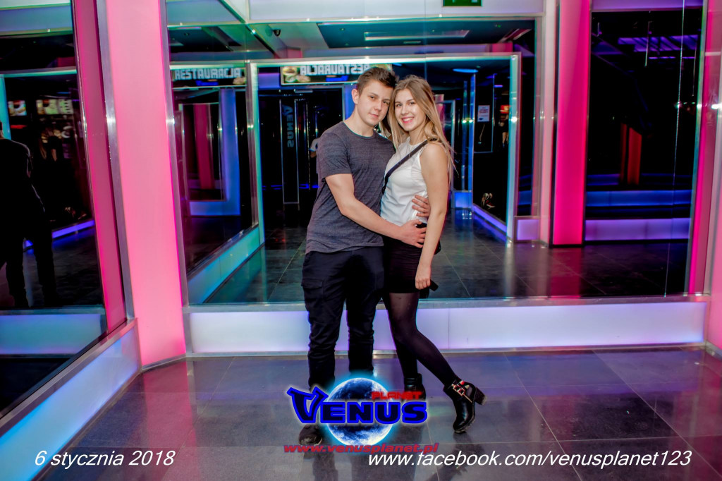 Szalona impreza w klubie Venus