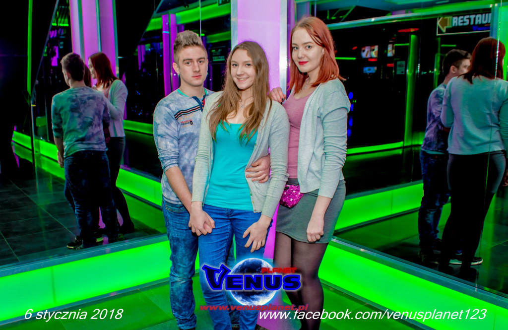 Szalona impreza w klubie Venus