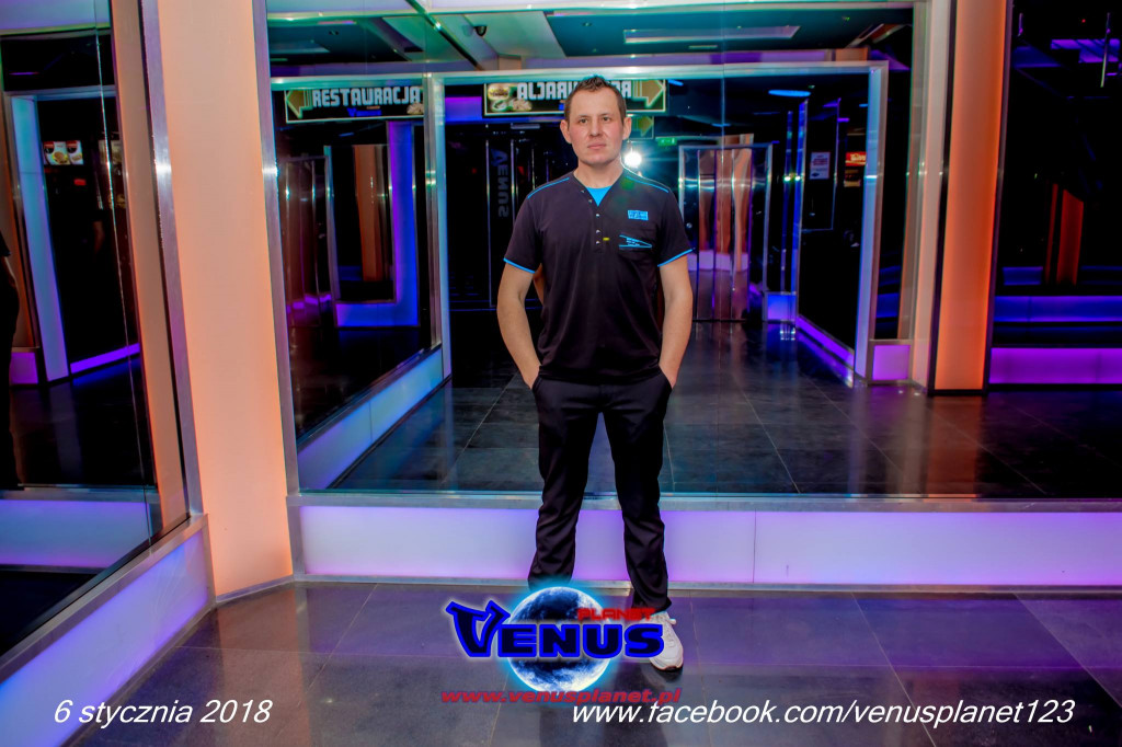 Szalona impreza w klubie Venus