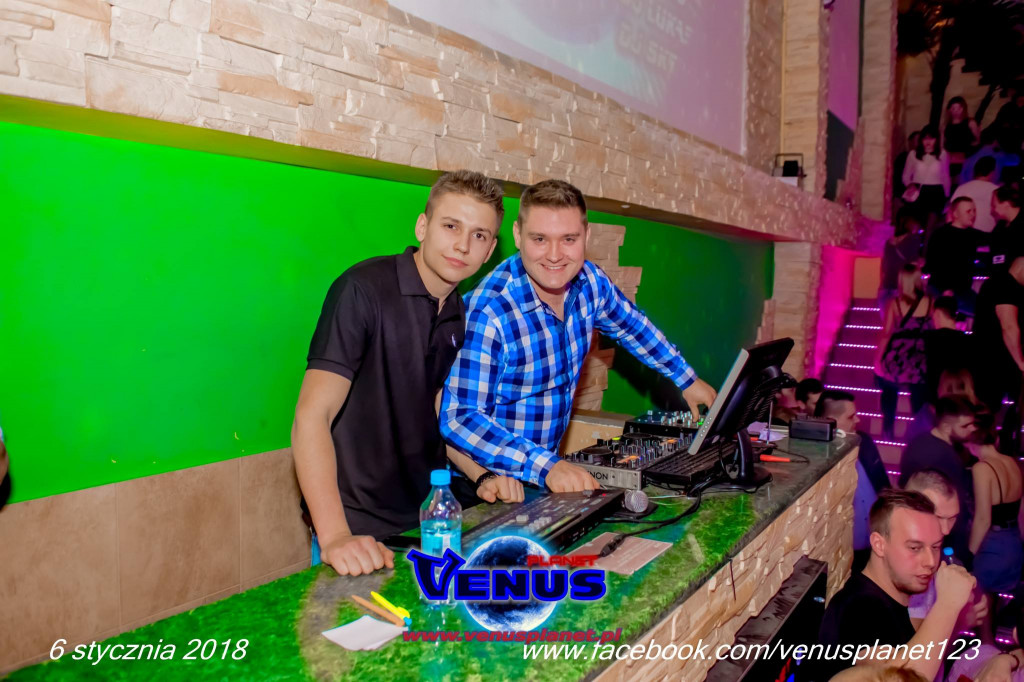 Szalona impreza w klubie Venus