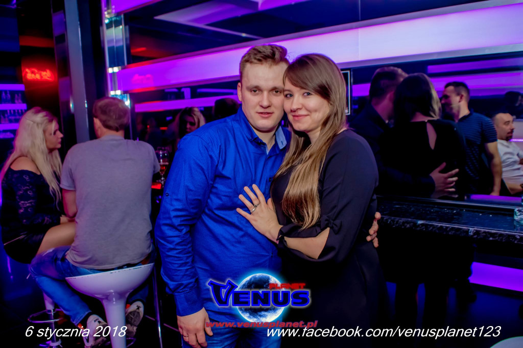 Szalona impreza w klubie Venus