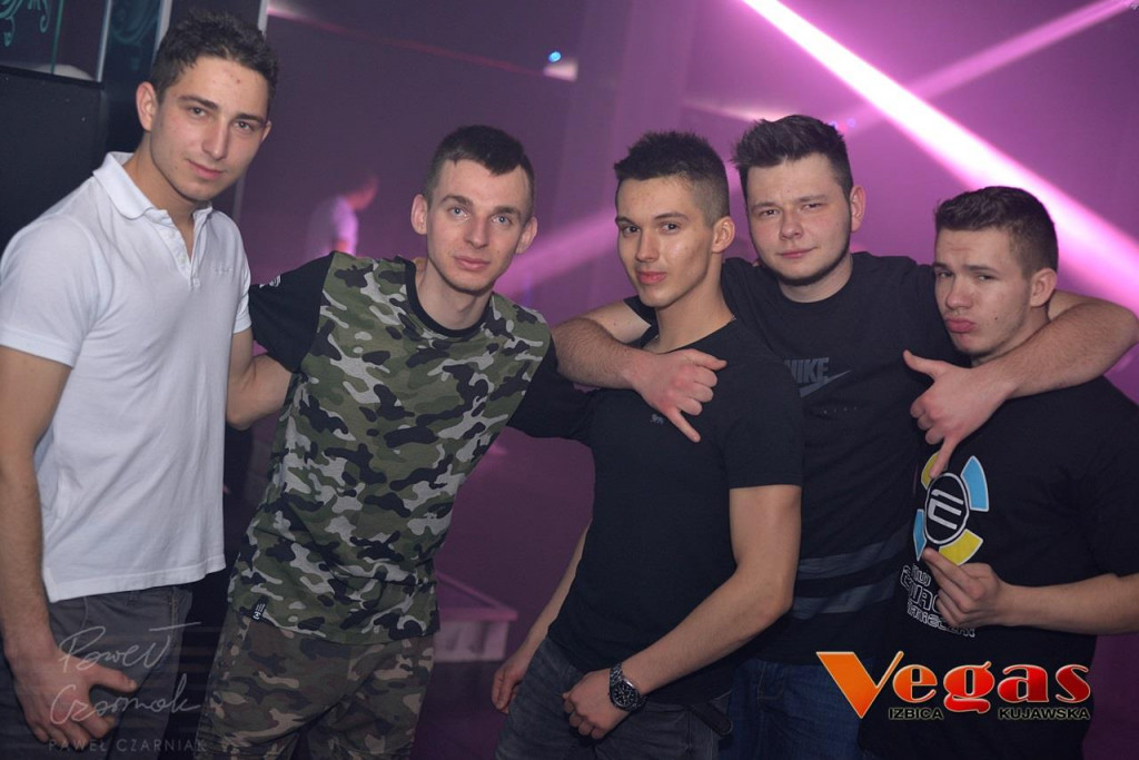 Sobotnia impreza w klubie Vegas