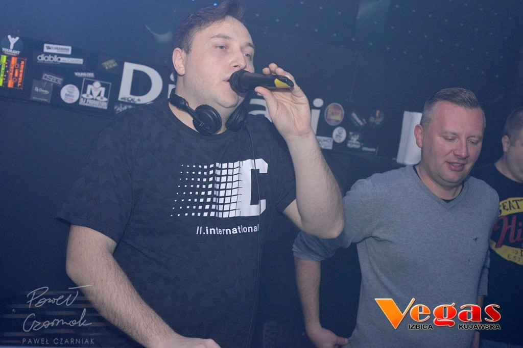 Sobotnia impreza w klubie Vegas