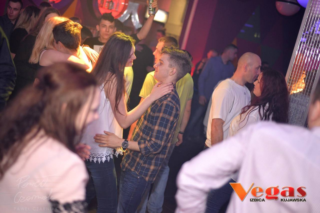 Sobotnia impreza w klubie Vegas