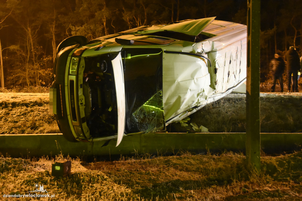 Auto dachowało na ul. Toruńskiej