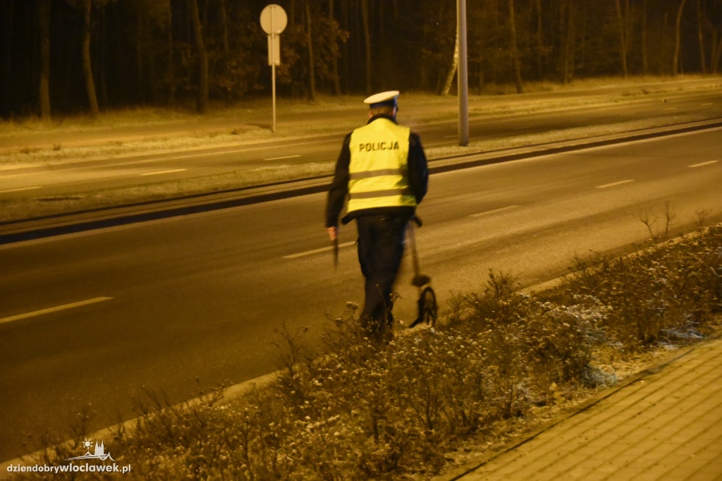 Auto dachowało na ul. Toruńskiej