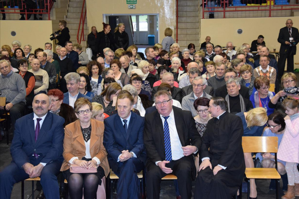 Eleni śpiewała kolędy w Choceniu