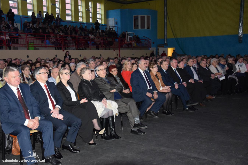 Eleni śpiewała kolędy w Choceniu