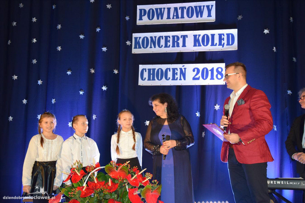 Eleni śpiewała kolędy w Choceniu