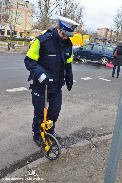 Zderzenie forda i motocykla na ul. Polnej