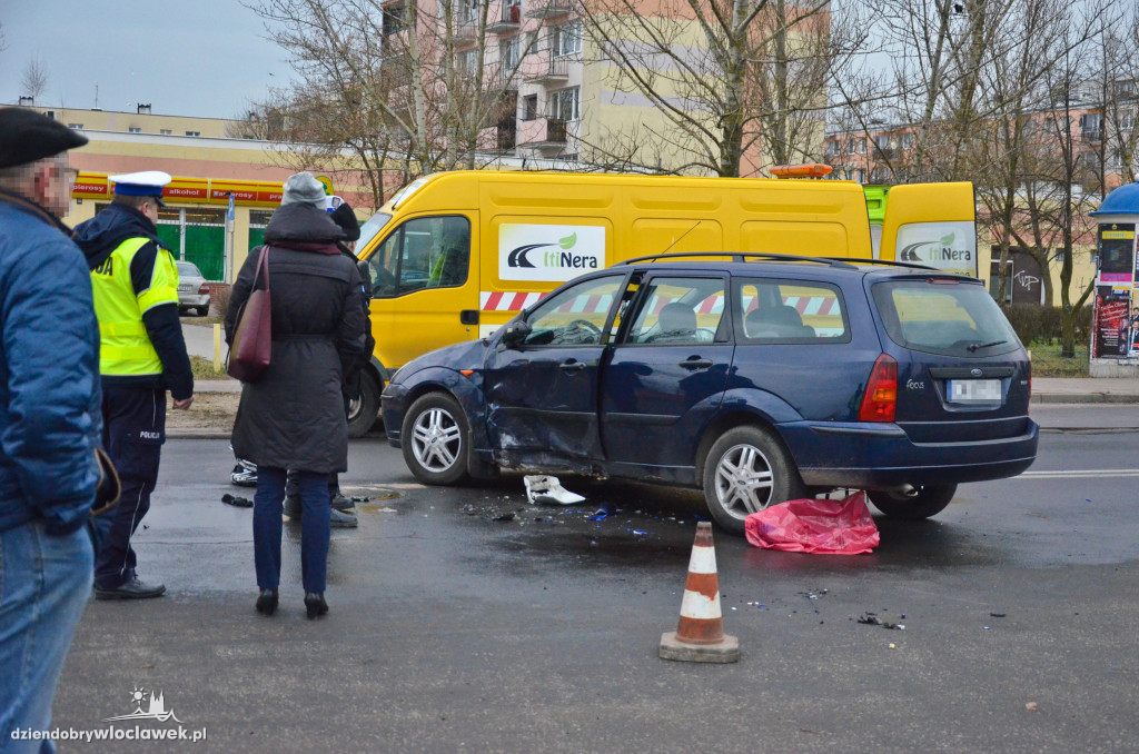 Zderzenie forda i motocykla na ul. Polnej
