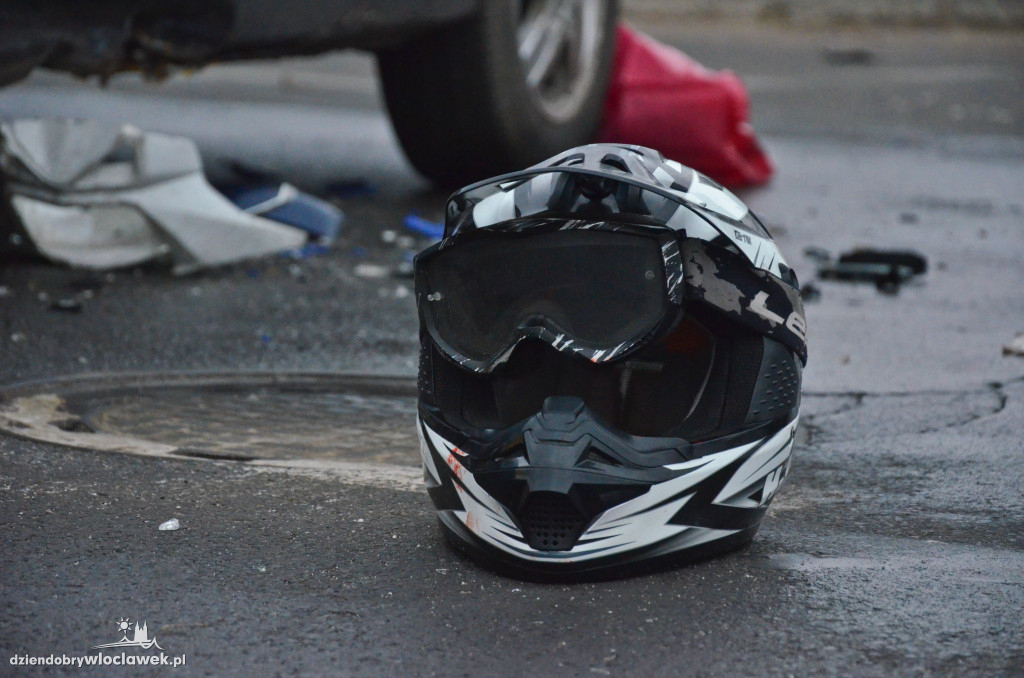Zderzenie forda i motocykla na ul. Polnej