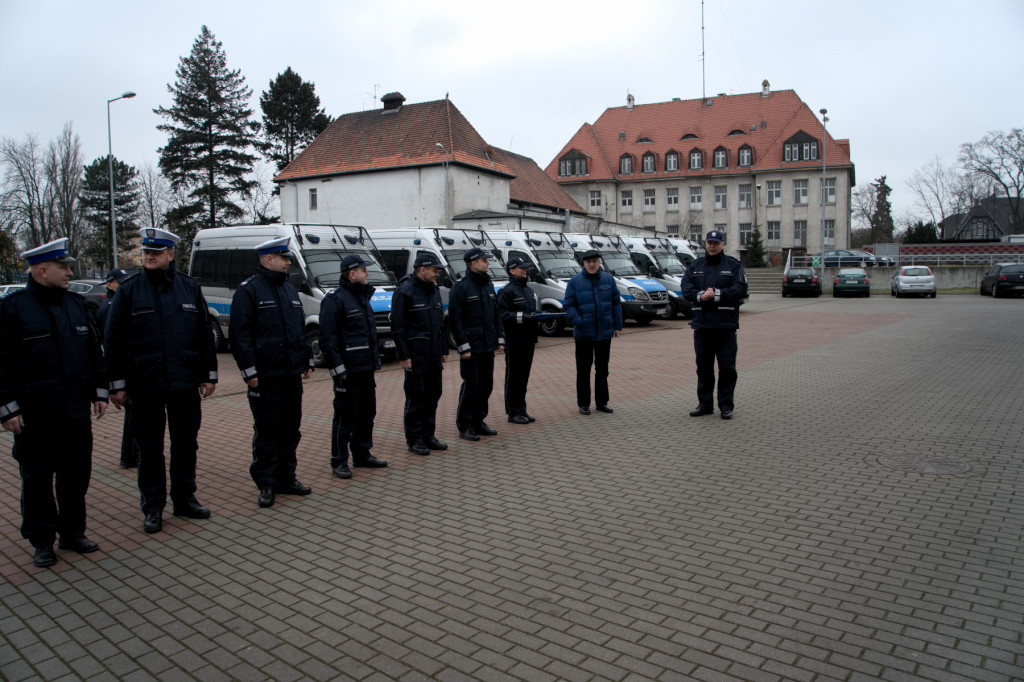Jest 9 nowych pojazdów dla naszej policji