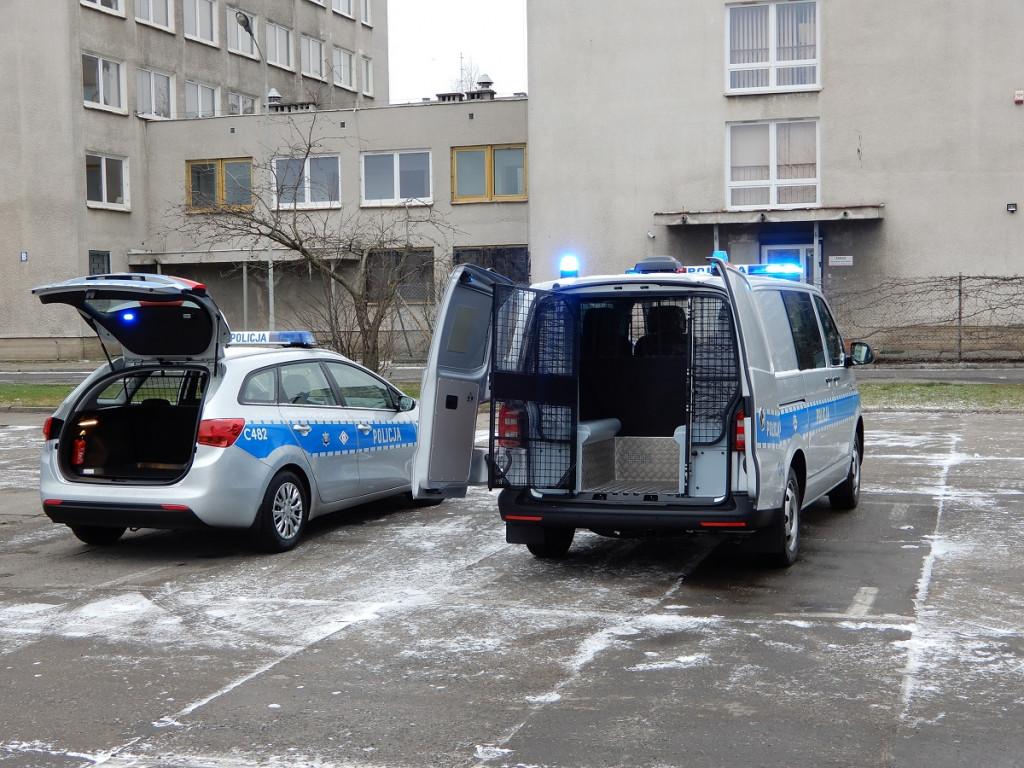 Jest 9 nowych pojazdów dla naszej policji