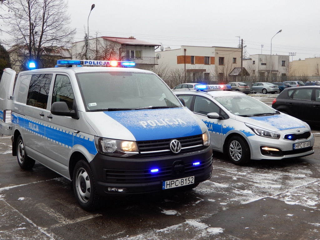 Jest 9 nowych pojazdów dla naszej policji