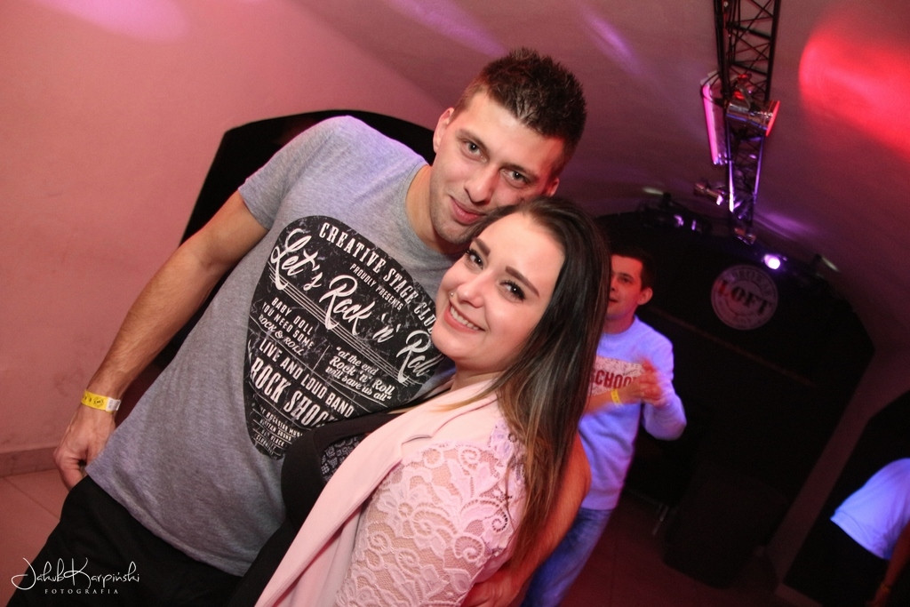 Sobotnia noc w Browar Loft Music & Pub