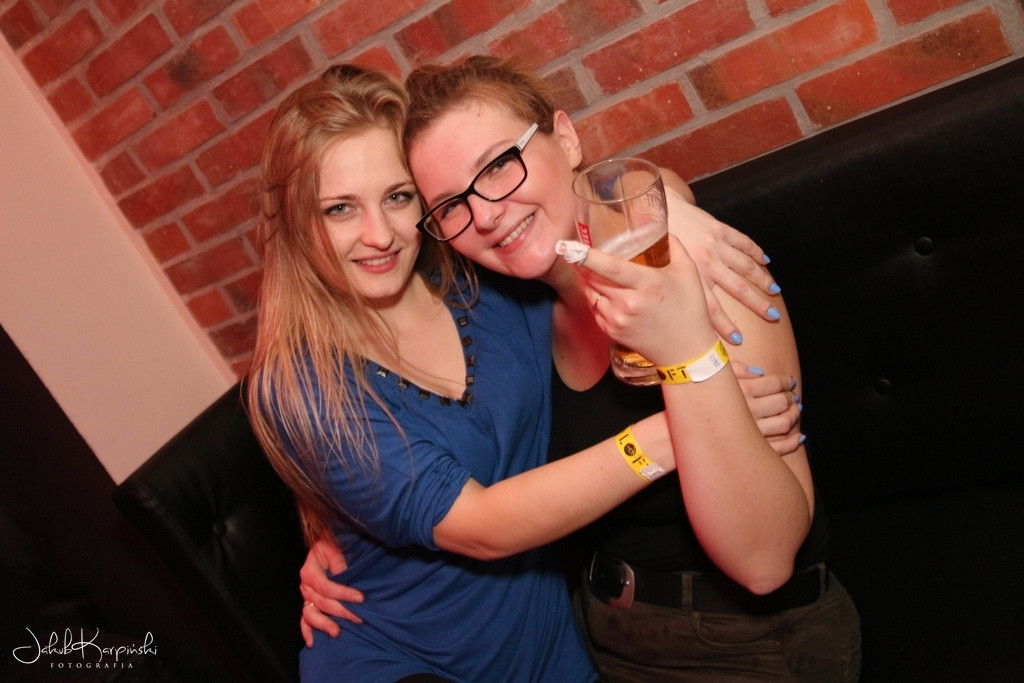 Sobotnia noc w Browar Loft Music & Pub