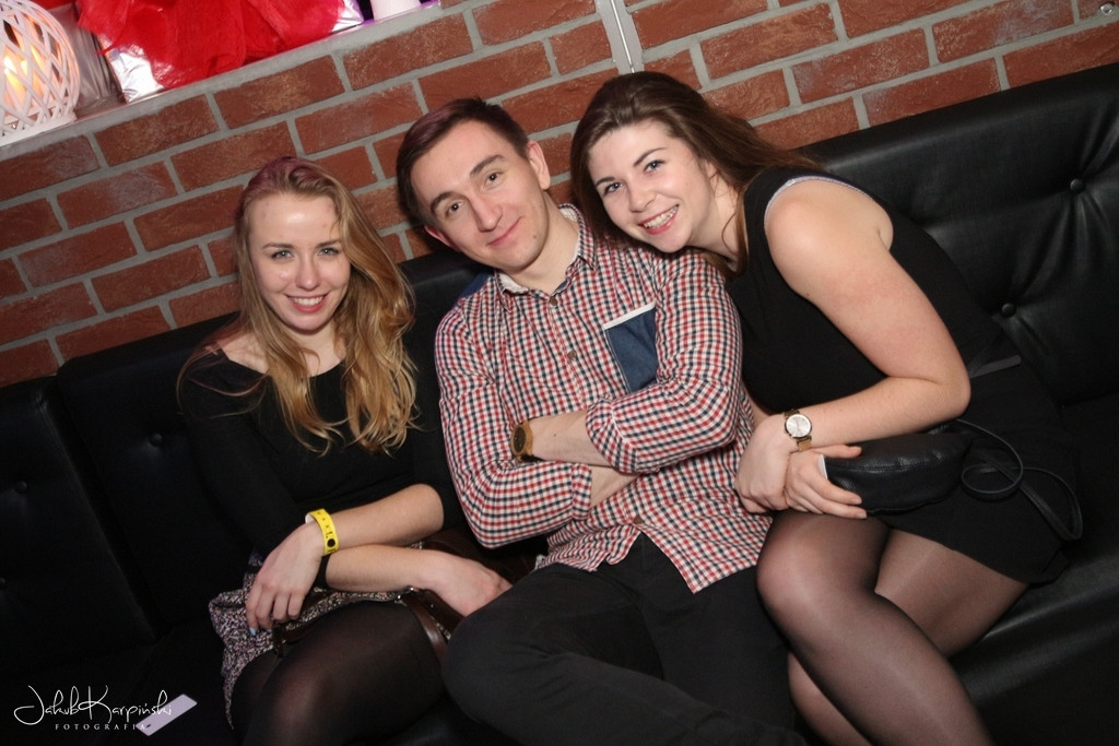 Sobotnia noc w Browar Loft Music & Pub