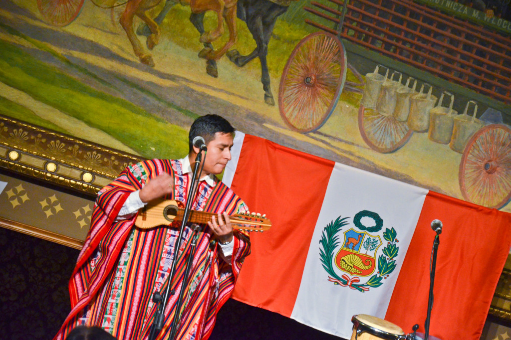 Deser z kulturą Peru w Starej Remizie