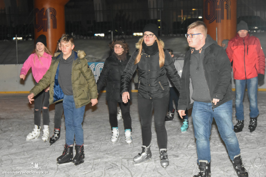 Polskie przeboje na lodowisku