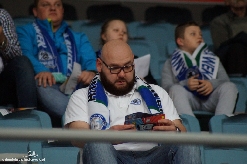 Kibice na meczu Anwil vs Miasto Szkła