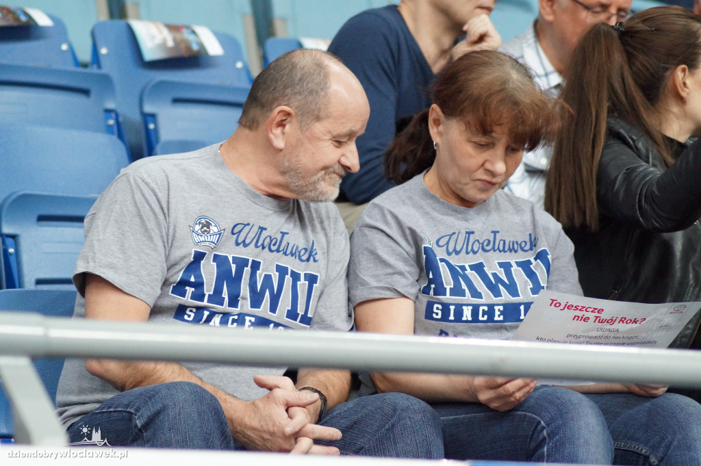 Kibice na meczu Anwil vs Miasto Szkła