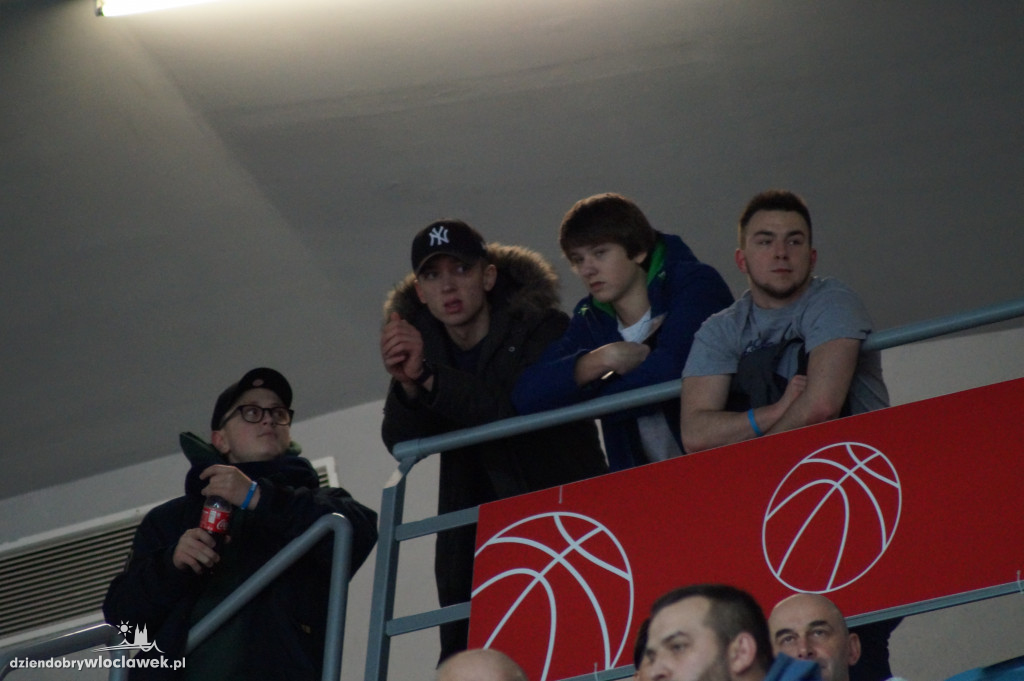 Kibice na meczu Anwil vs Miasto Szkła