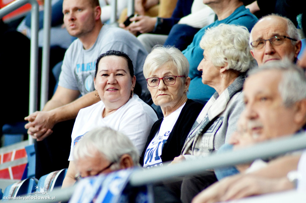 Kibice na meczu Anwil vs Miasto Szkła