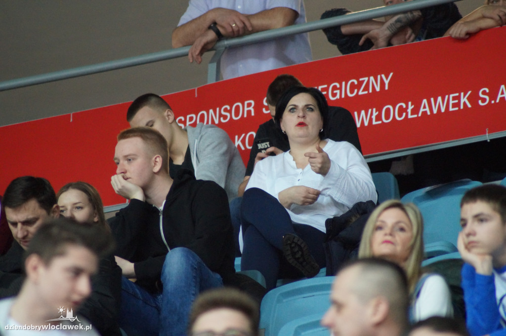 Kibice na meczu Anwil vs Miasto Szkła
