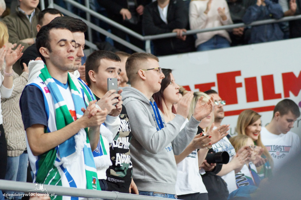 Kibice na meczu Anwil vs Miasto Szkła