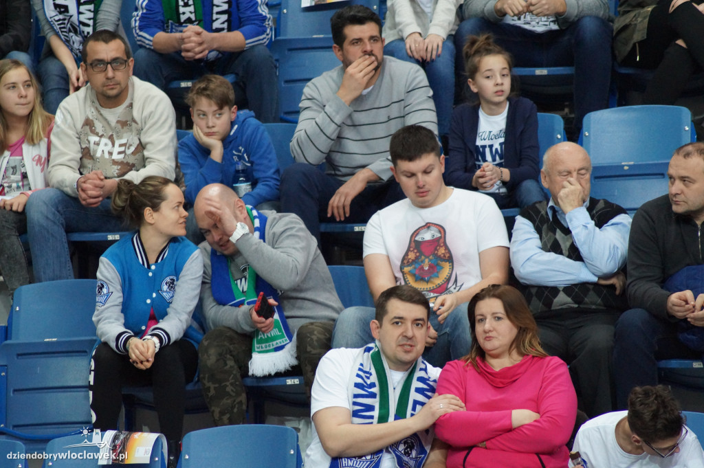 Kibice na meczu Anwil vs Miasto Szkła